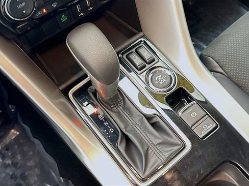 Used 2024 Mitsubishi Eclipse Cross AWD image 18
