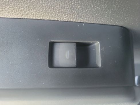 New 2026 Toyota Highlander XLE image 20