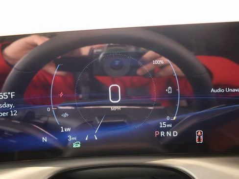 New 2026 Cadillac Vistiq Platinum image 15