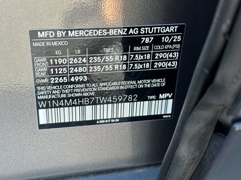 Certified 2026 Mercedes-Benz GLB 250 4MATIC image 28