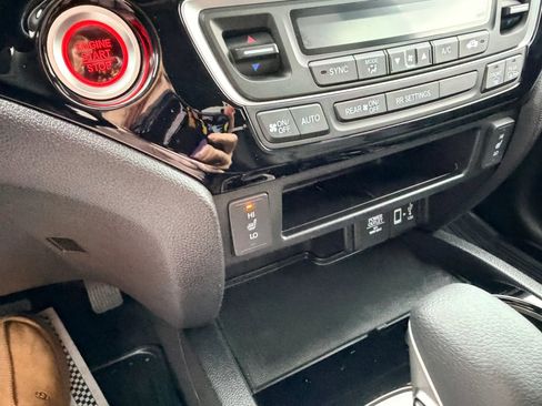 Used 2019 Honda Ridgeline RTL-E image 28