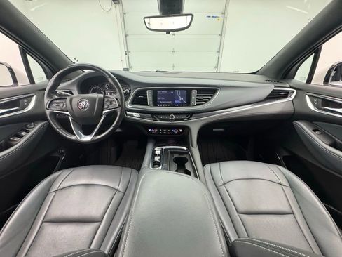 Used 2023 Buick Enclave Essence w/ Experience Buick Package image 3