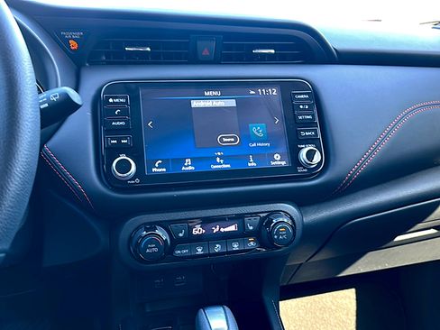 Used 2024 Nissan Kicks SR w/ SR Premium Package image 31