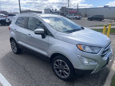 Used 2018 Ford EcoSport Titanium w/ Titanium Cold Weather Package image 7
