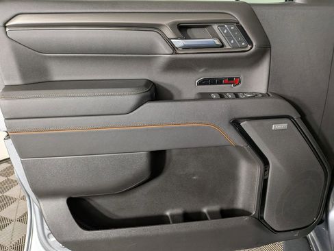 Used 2023 GMC Sierra 1500 AT4 w/ AT4 Premium Package image 17