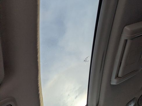 Used 2016 Honda Pilot Elite image 12