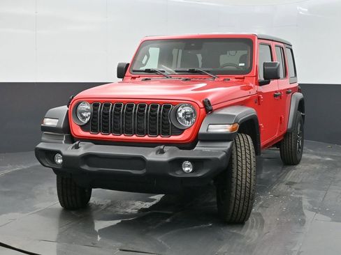 Certified 2024 Jeep Wrangler Unlimited Sport AWD/4WD image 3