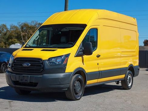 Used 2018 Ford Transit 250 148 High Roof image 4