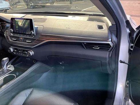 Certified 2020 Nissan Altima 2.5 SL image 17