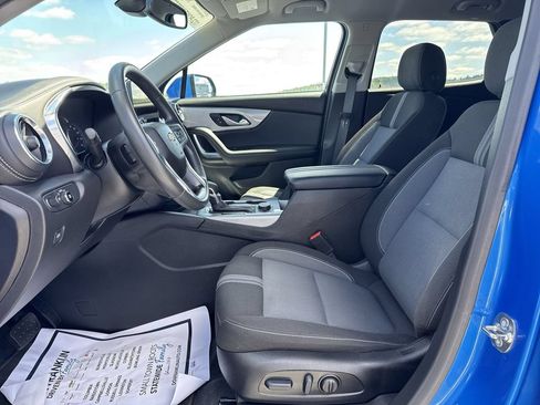 Used 2024 Chevrolet Blazer LT w/ Convenience Package FWD image 11