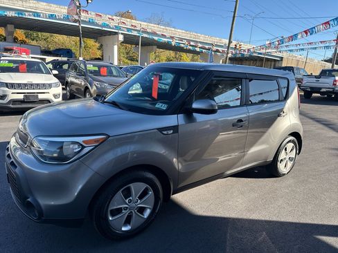 Used 2014 Kia Soul image 9