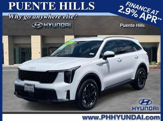 Used 2025 Kia Sorento S FWD video 1
