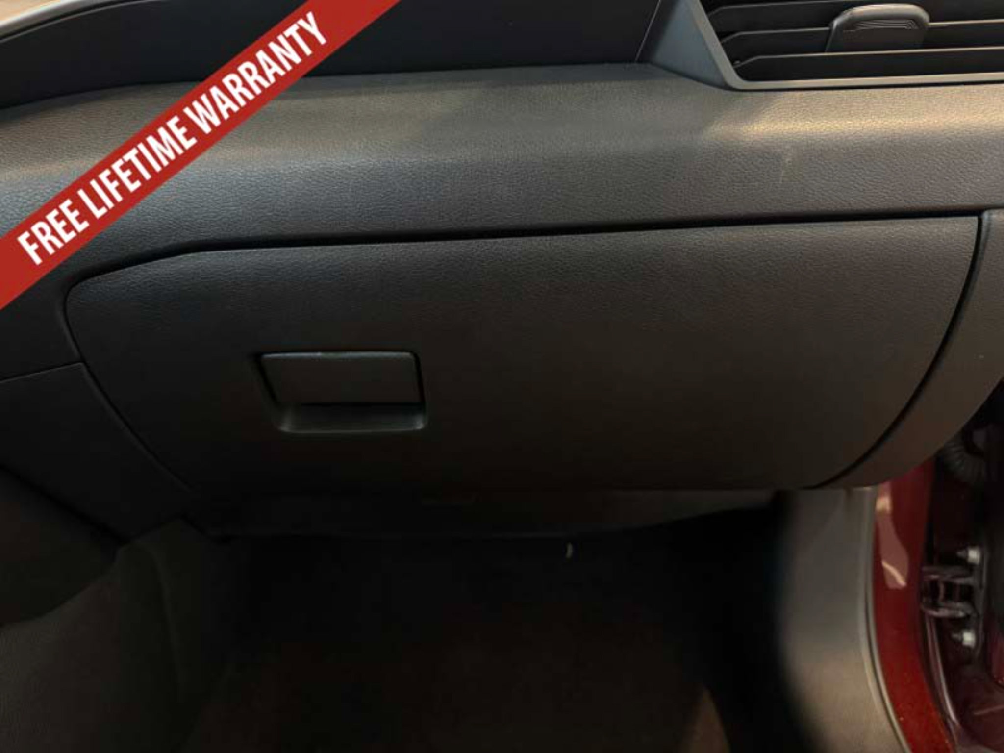 Used 2025 Nissan Altima 2.5 SV FWD image 35