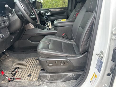 Used 2023 Chevrolet Tahoe RST image 5