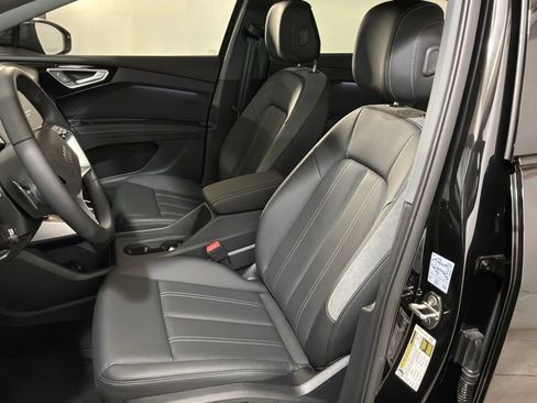 Used 2024 Audi Q4 e-tron Premium AWD/4WD image 7
