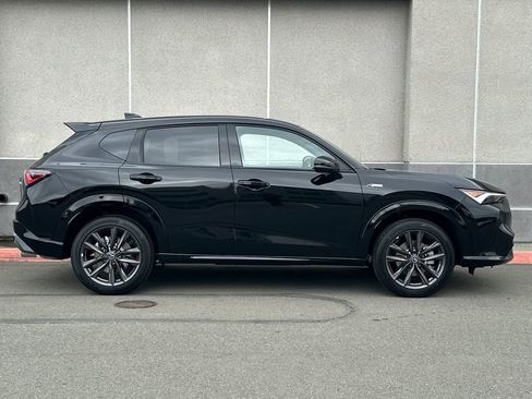 New 2026 Acura ADX A-Spec image 3