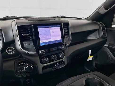 New 2026 RAM 1500 Express AWD/4WD image 22