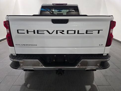 Used 2019 Chevrolet Silverado 1500 LT w/ Z71 Off-Road Package AWD/4WD image 4
