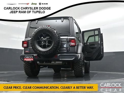 Used 2025 Jeep Wrangler Sport image 60