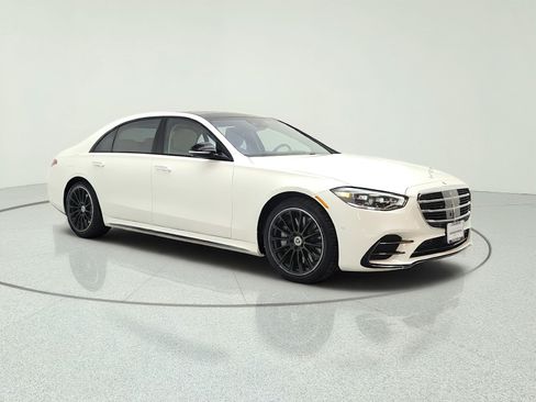Certified 2023 Mercedes-Benz S 500 4MATIC image 3
