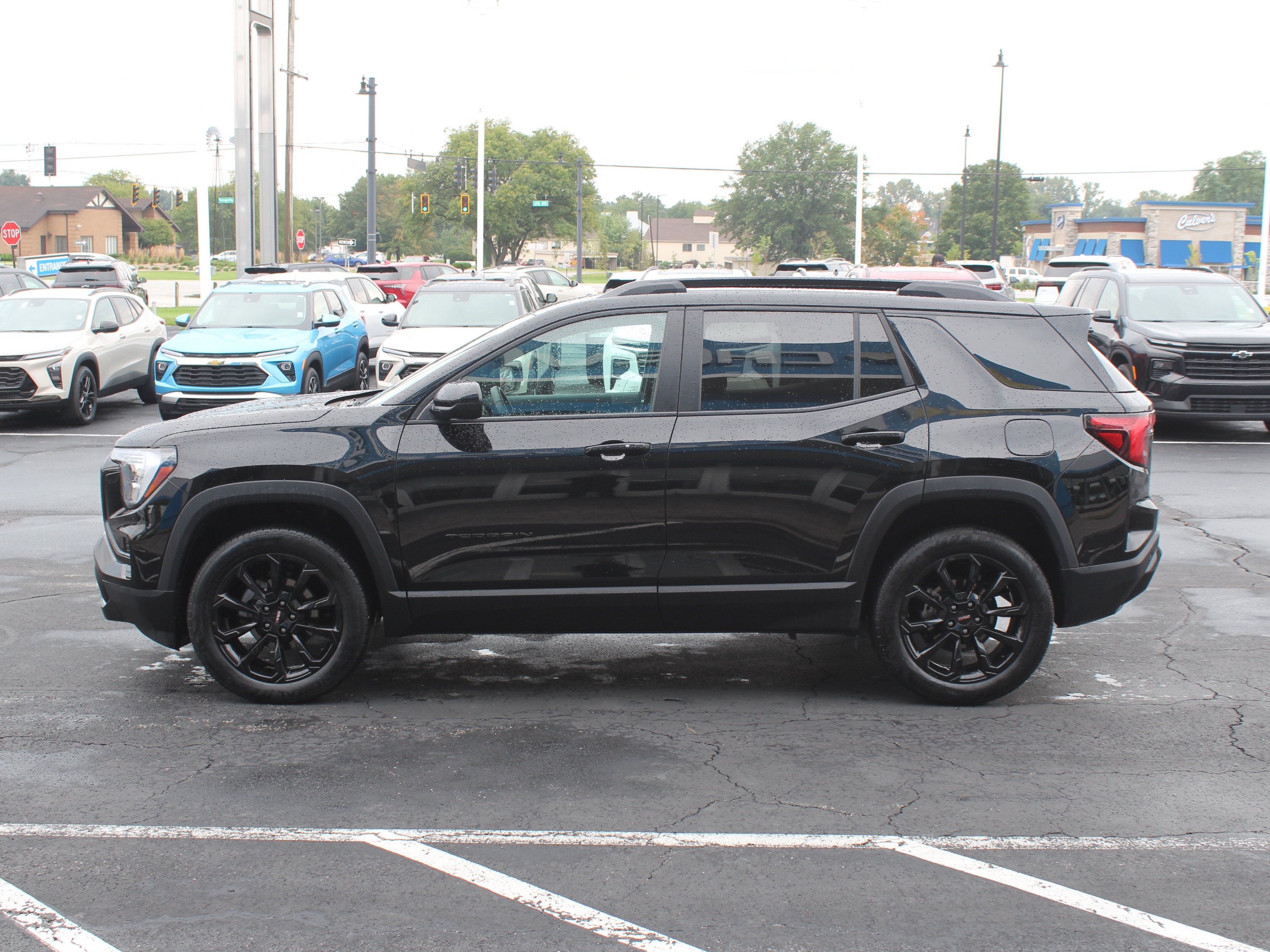 Used 2026 GMC Terrain Elevation w/ Elevation Premium Package AWD/4WD image 9