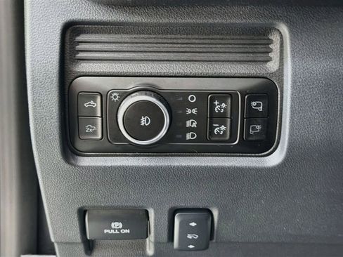 Used 2025 Ford F250 Lariat w/ Tremor Off-Road Package AWD/4WD image 10
