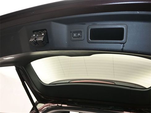 Certified 2024 MAZDA CX-90 Plug-In Hybrid w/ Premium Pkg image 31