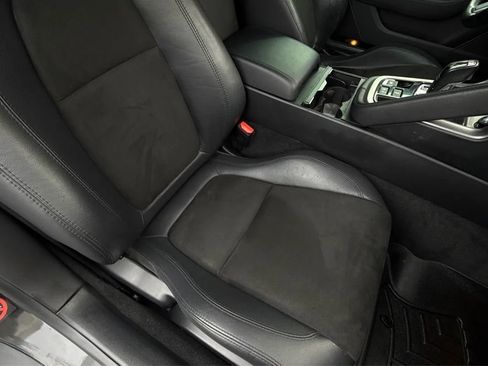 Used 2017 Jaguar F-TYPE Coupe RWD image 17