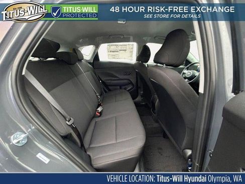 New 2026 Hyundai Kona SE image 11