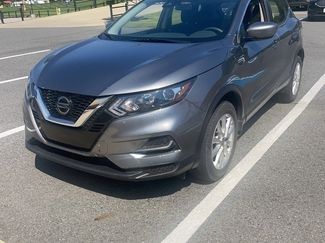 Used 2021 Nissan Rogue Sport S image 1