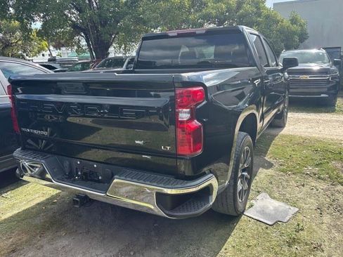 Used 2022 Chevrolet Silverado 1500 LT image 3