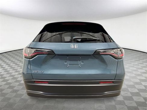 New 2026 Honda HR-V LX image 5