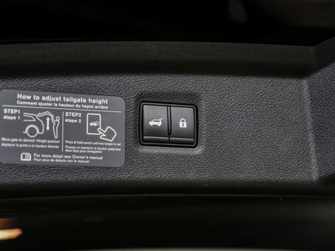 Used 2023 INFINITI QX50 Luxe image 57