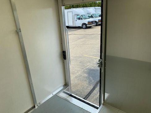 New 2024 GMC Savana 3500 Extended w/ Power Convenience Package image 15