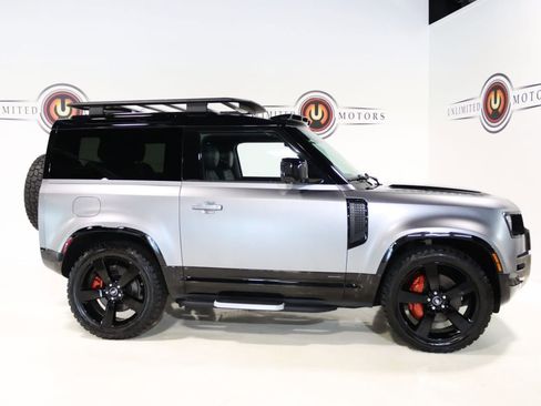 Used 2023 Land Rover Defender 90 X AWD/4WD image 5