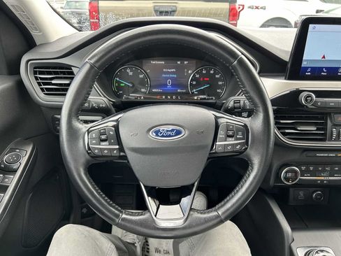 Used 2021 Ford Escape SE w/ Convenience Package FWD image 11
