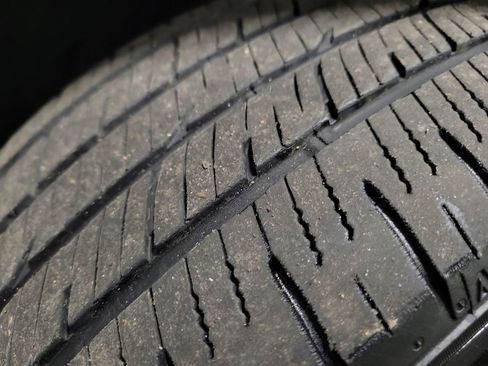 Used 2020 Subaru Legacy Base image 12