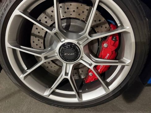 Used 2022 Porsche 911 GT3 image 9