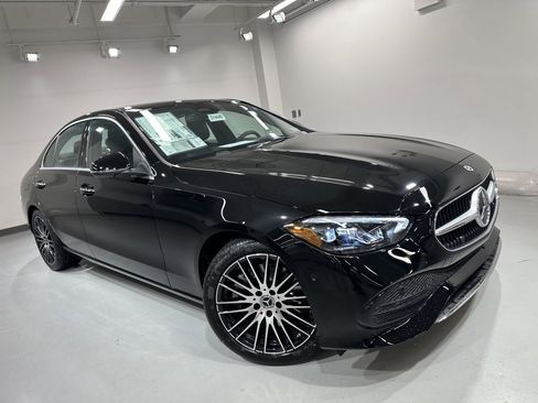 New 2026 Mercedes-Benz C 300 4MATIC Sedan image 8