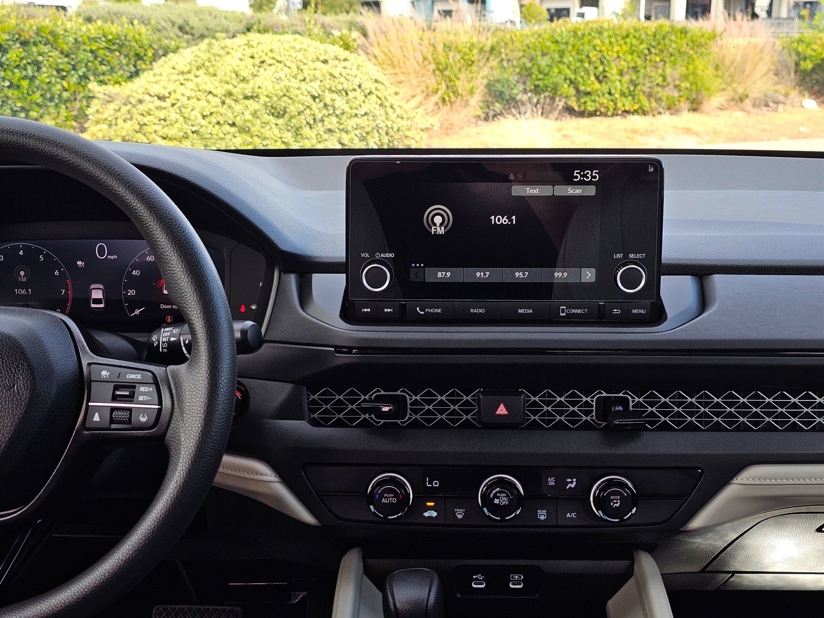 Used 2025 Honda Accord LX image 23