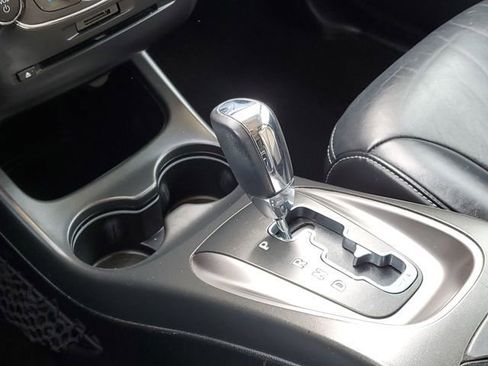 Used 2015 Dodge Journey Crossroad w/ Flexible Seating Group image 21