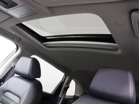 Used 2025 Honda CR-V EX-L image 19