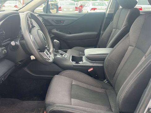 Used 2020 Subaru Outback AWD/4WD image 2
