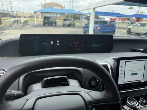 New 2026 Ford Expedition Tremor image 20