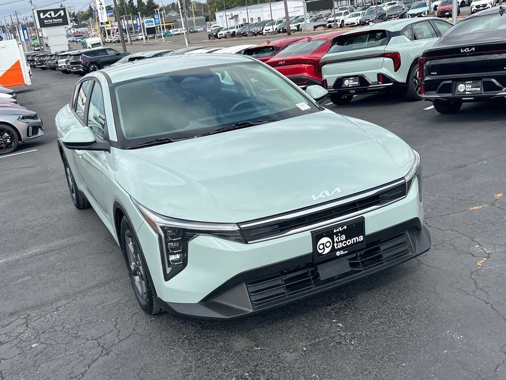 Used 2025 Kia K4 FWD image 5