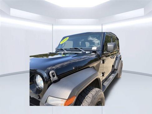 Used 2019 Jeep Wrangler Unlimited Sport S AWD/4WD image 18