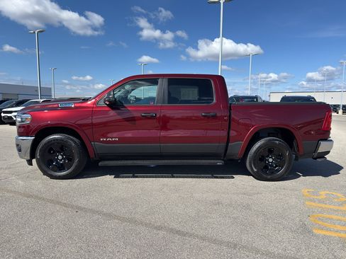 Used 2025 RAM 1500 Big Horn AWD/4WD image 6