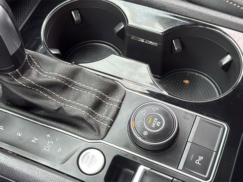 Used 2023 Volkswagen Atlas SEL image 20