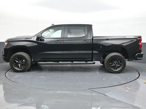 New 2026 Chevrolet Silverado 1500 Custom Trail Boss w/ LPO, Dark Essentials Package image 9