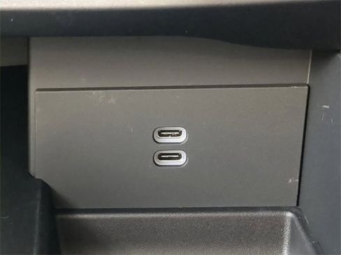 New 2026 Chrysler Pacifica Limited w/ S Appearance Package image 29